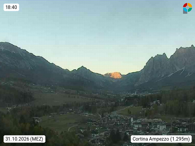 
<span>Cortina Ampezzo</span>
